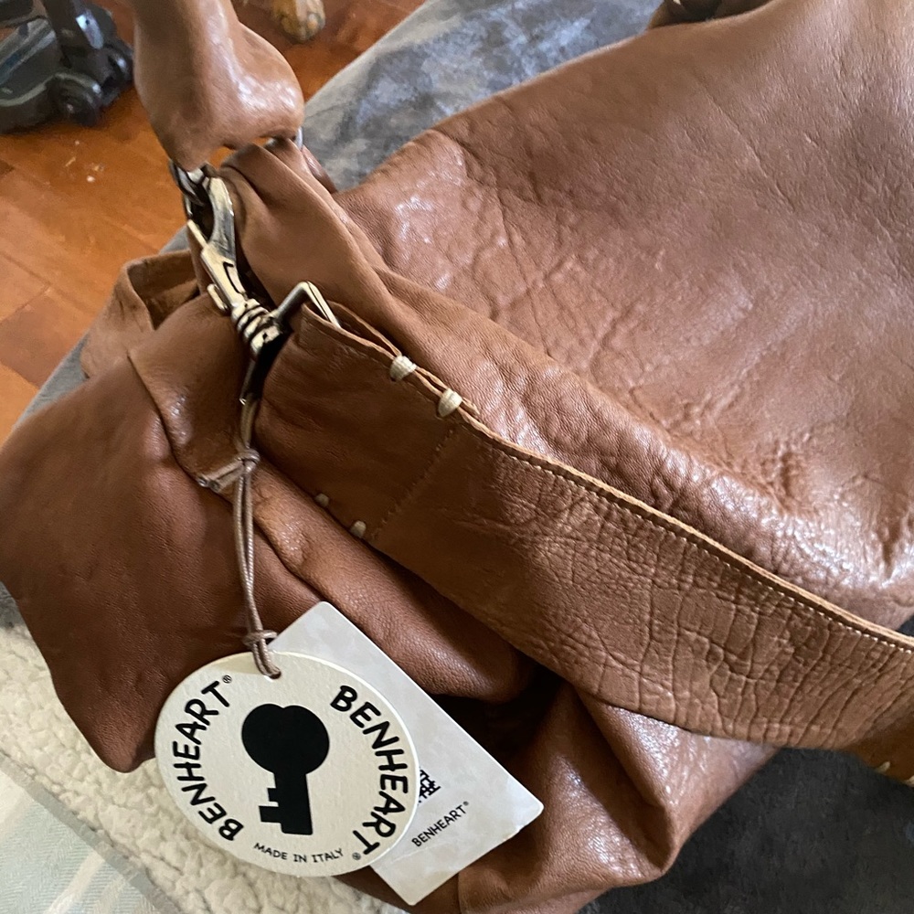 💔SOLD💔Benheart Miss bag, brown Italian leather.